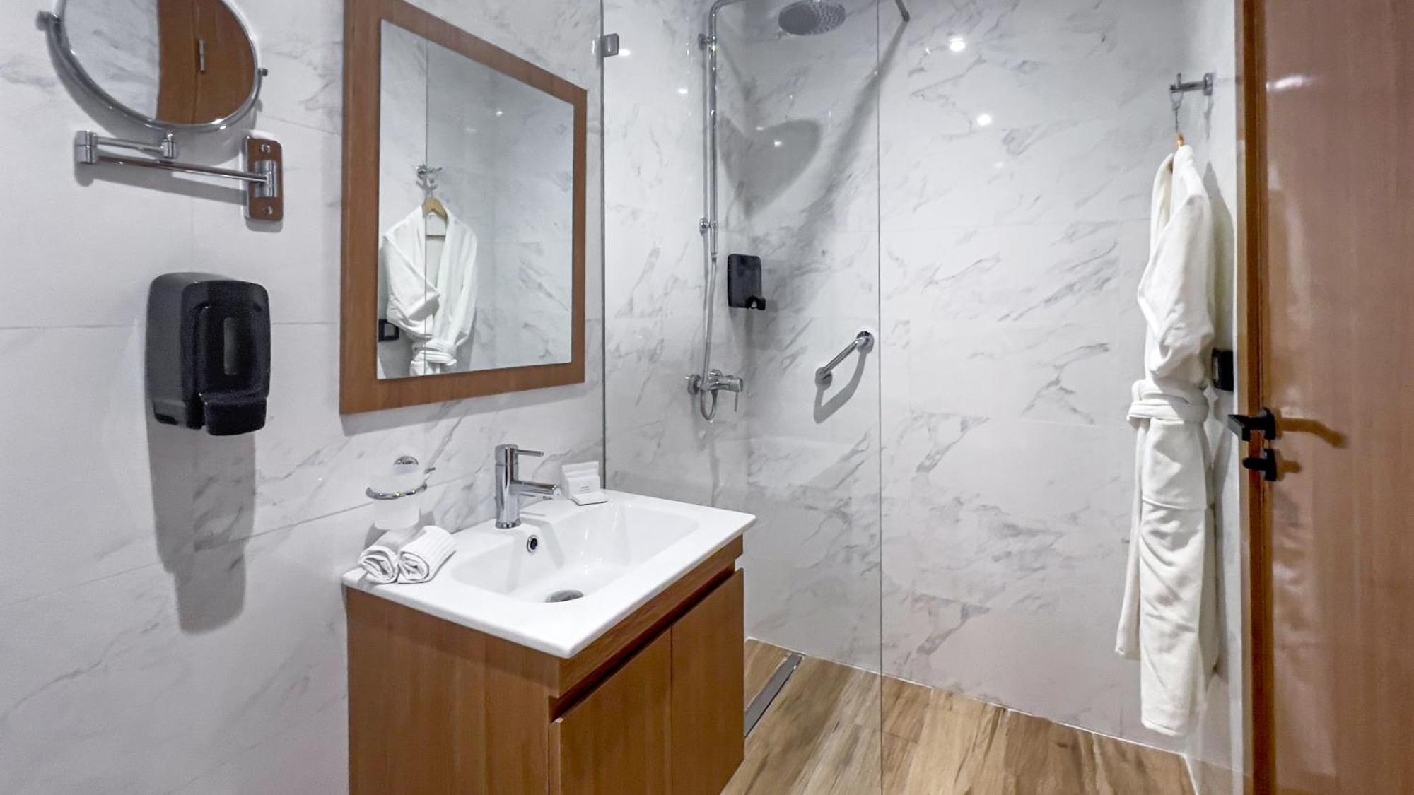 Kyriad Prestige City Center Tunis Extérieur photo